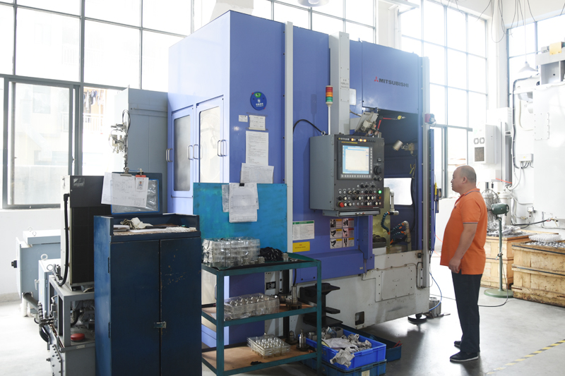 日本進口大型加工設備